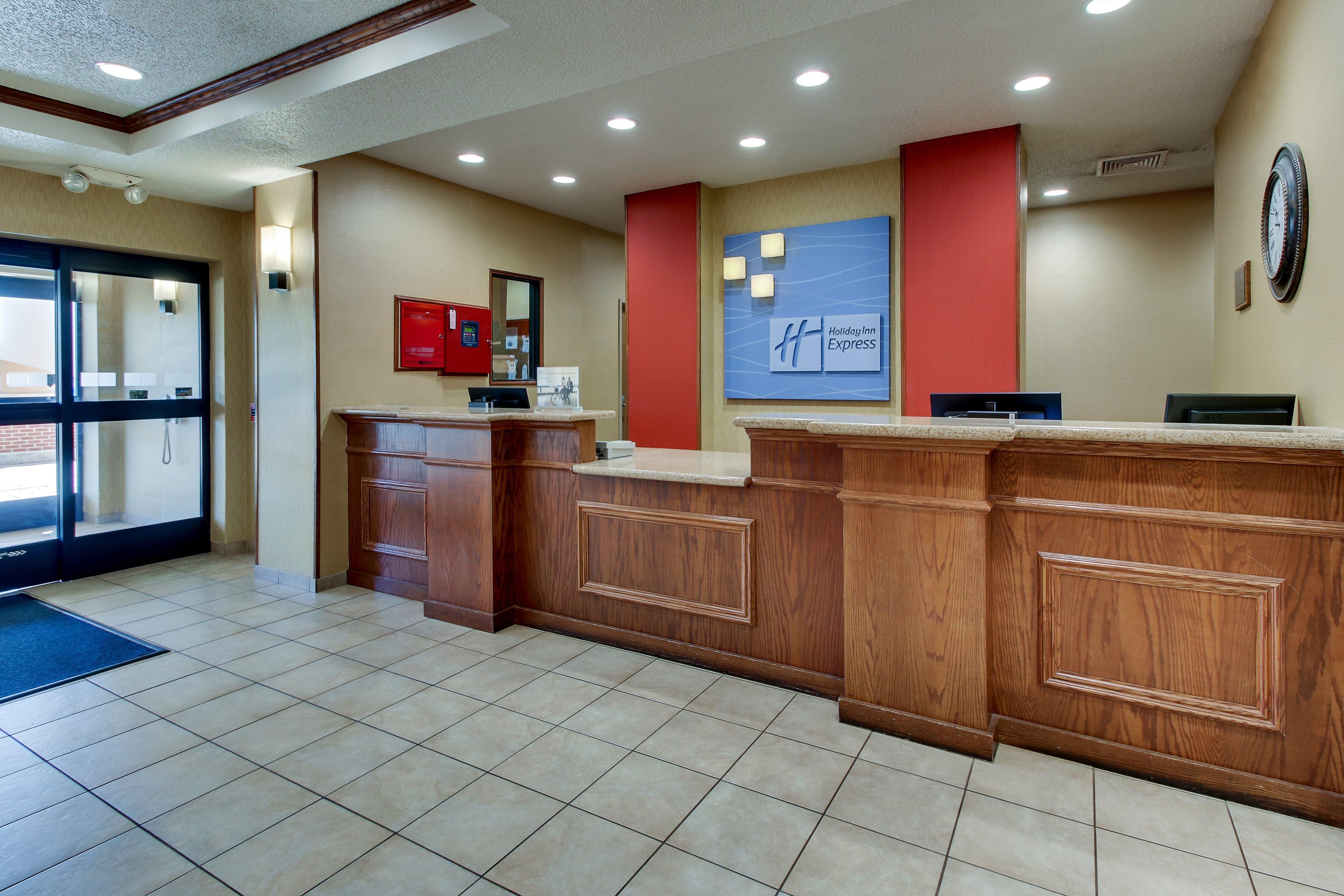 Holiday Inn Express Hotel & Suites Lancaster-Lititz By Ihg Exterior foto